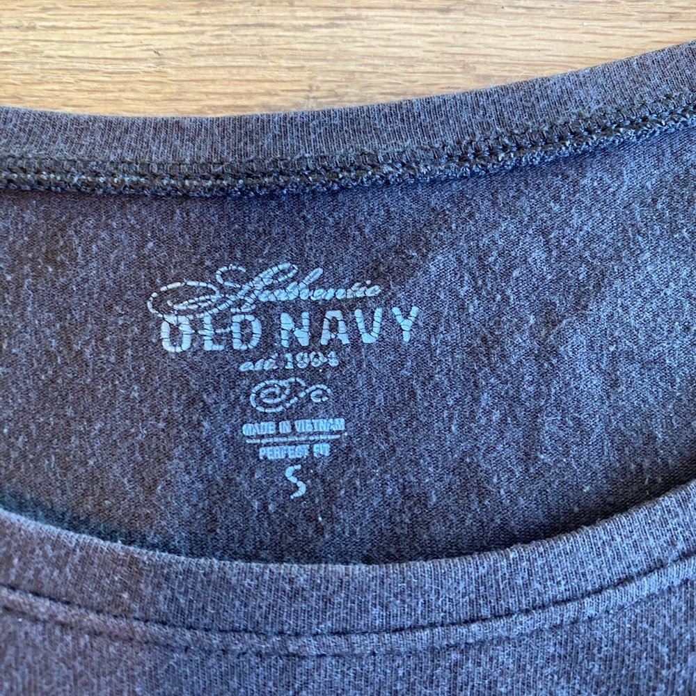 Old Navy Brown ‎ Fitted Long Sleeve T-Shirt women’s small Preloved - Picture 2 of 9